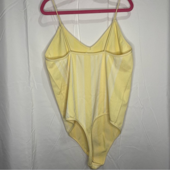 Bodysuit - Picture 2 of 3